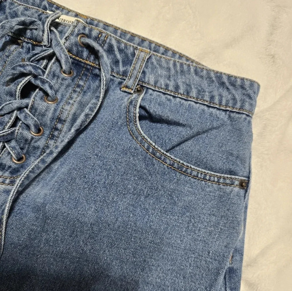 Forever 21 Y2K Lace Up Denim Mini Skirt, Medium Blue Wash, Size 31, EUC! - Picture 7 of 9